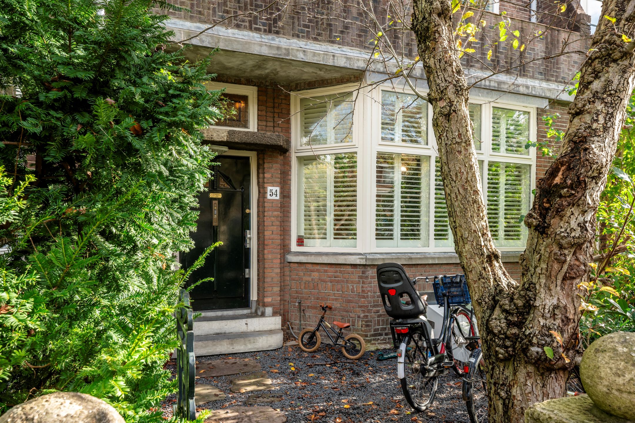 Woning aan de Hoofdweg te Amsterdam