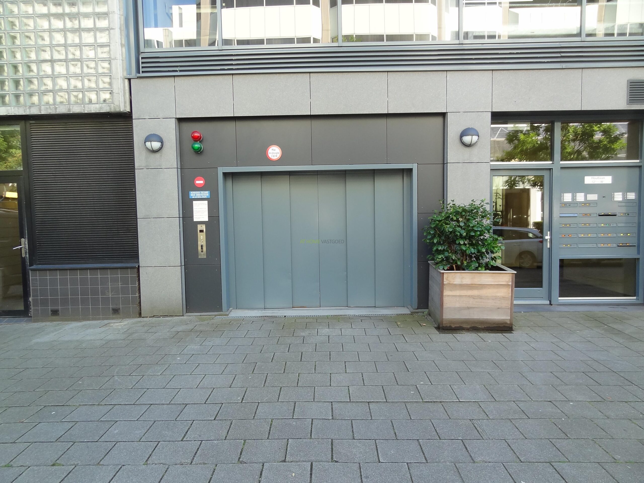 Woning aan de Houtlaan te Rotterdam