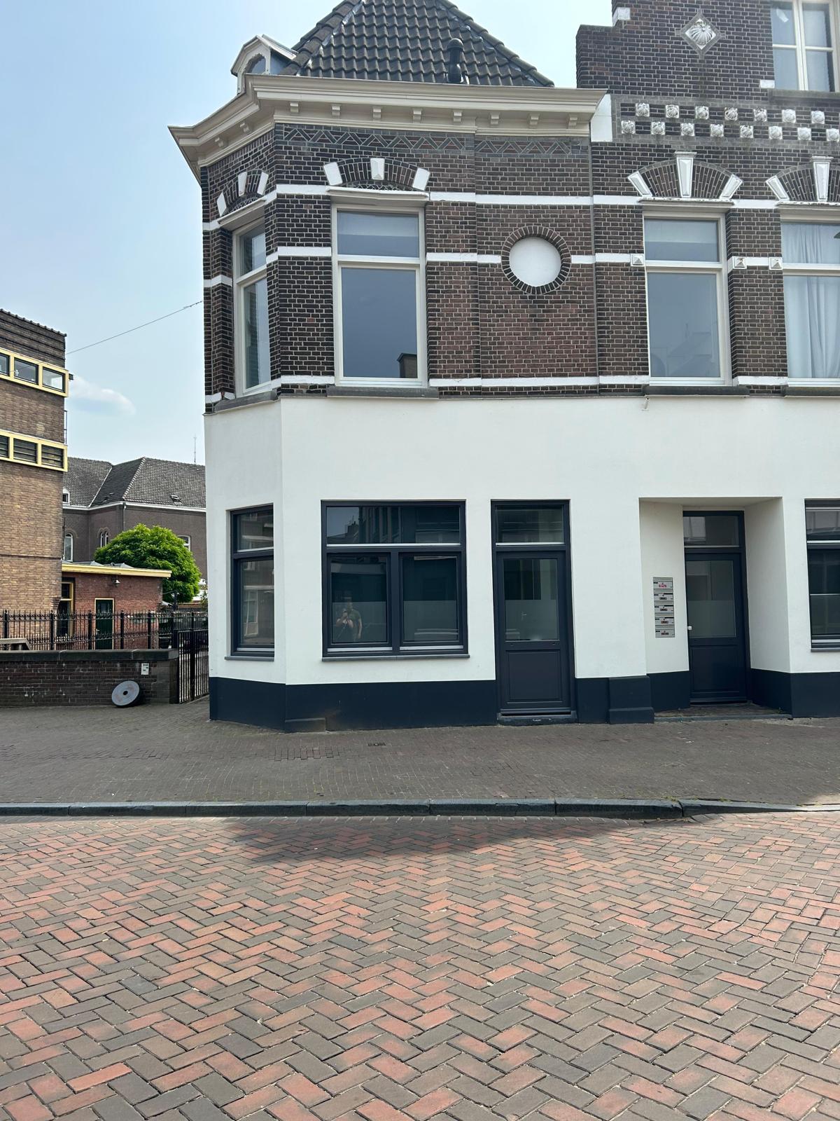 Woning aan de Kade te Roosendaal