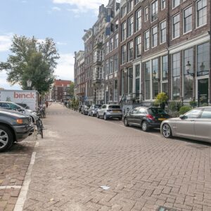 Woning aan de Kalkmarkt te Amsterdam