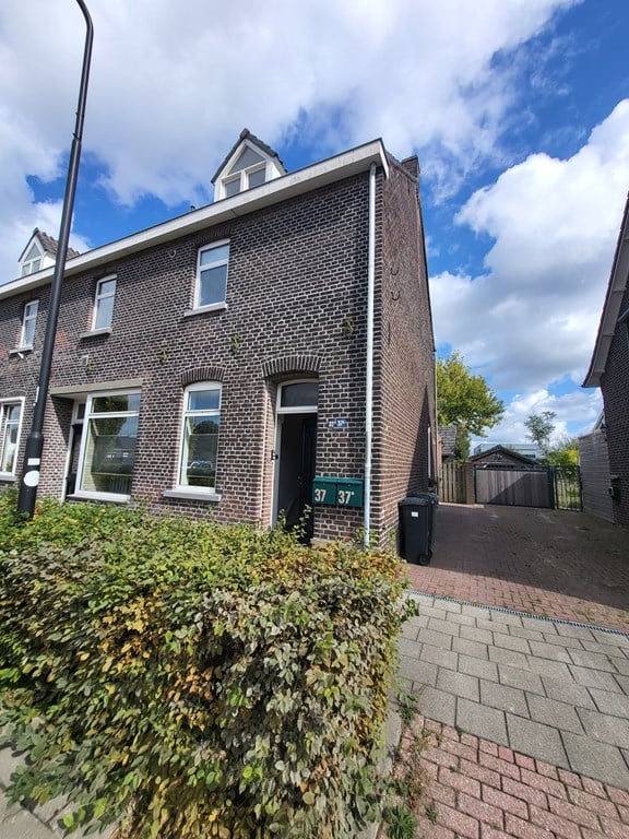 Woning aan de Keulseweg te Reuver