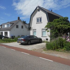 Woning aan de Kortenhoefsedijk te Kortenhoef