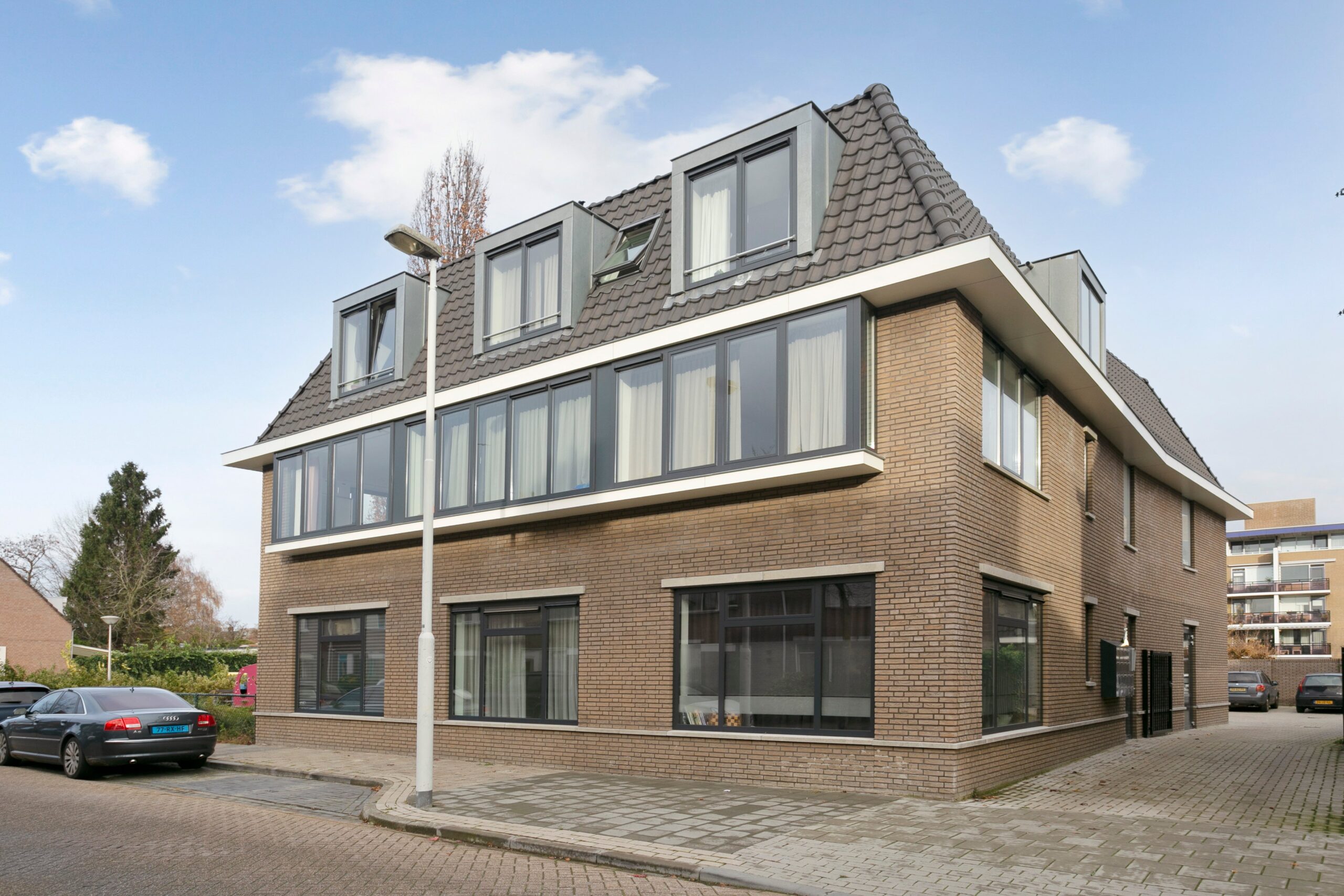 Woning aan de Lijmbeekstraat te Eindhoven
