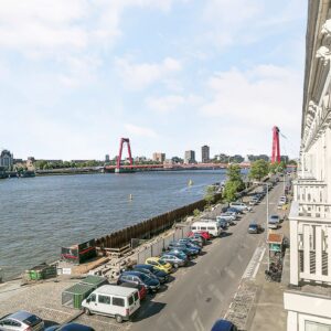 Woning aan de Maaskade te Rotterdam