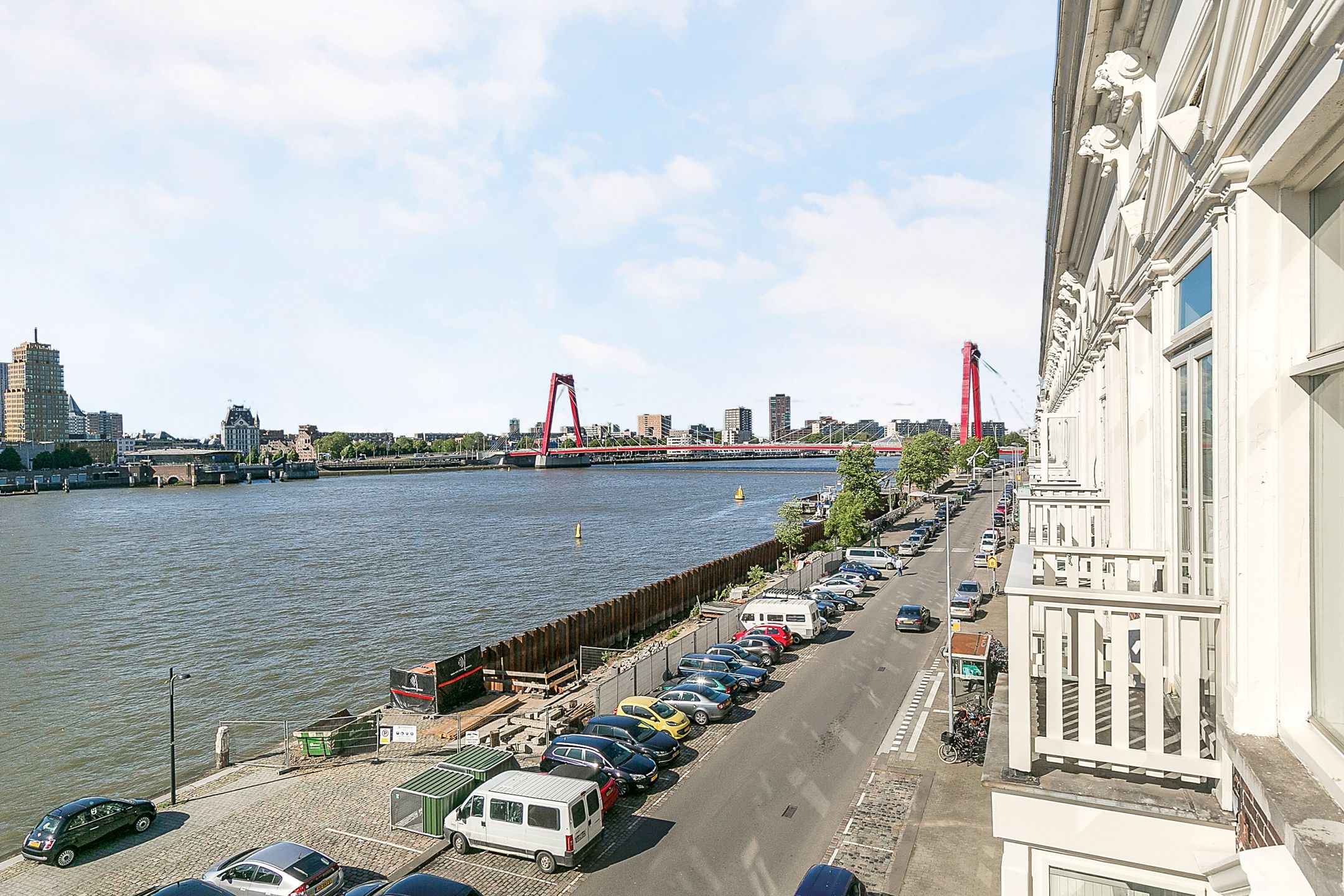 Woning aan de Maaskade te Rotterdam
