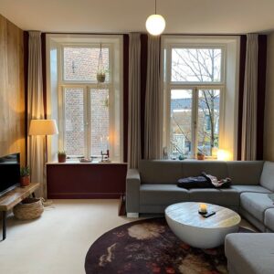 Woning aan de Renbaanstraat te Den Haag