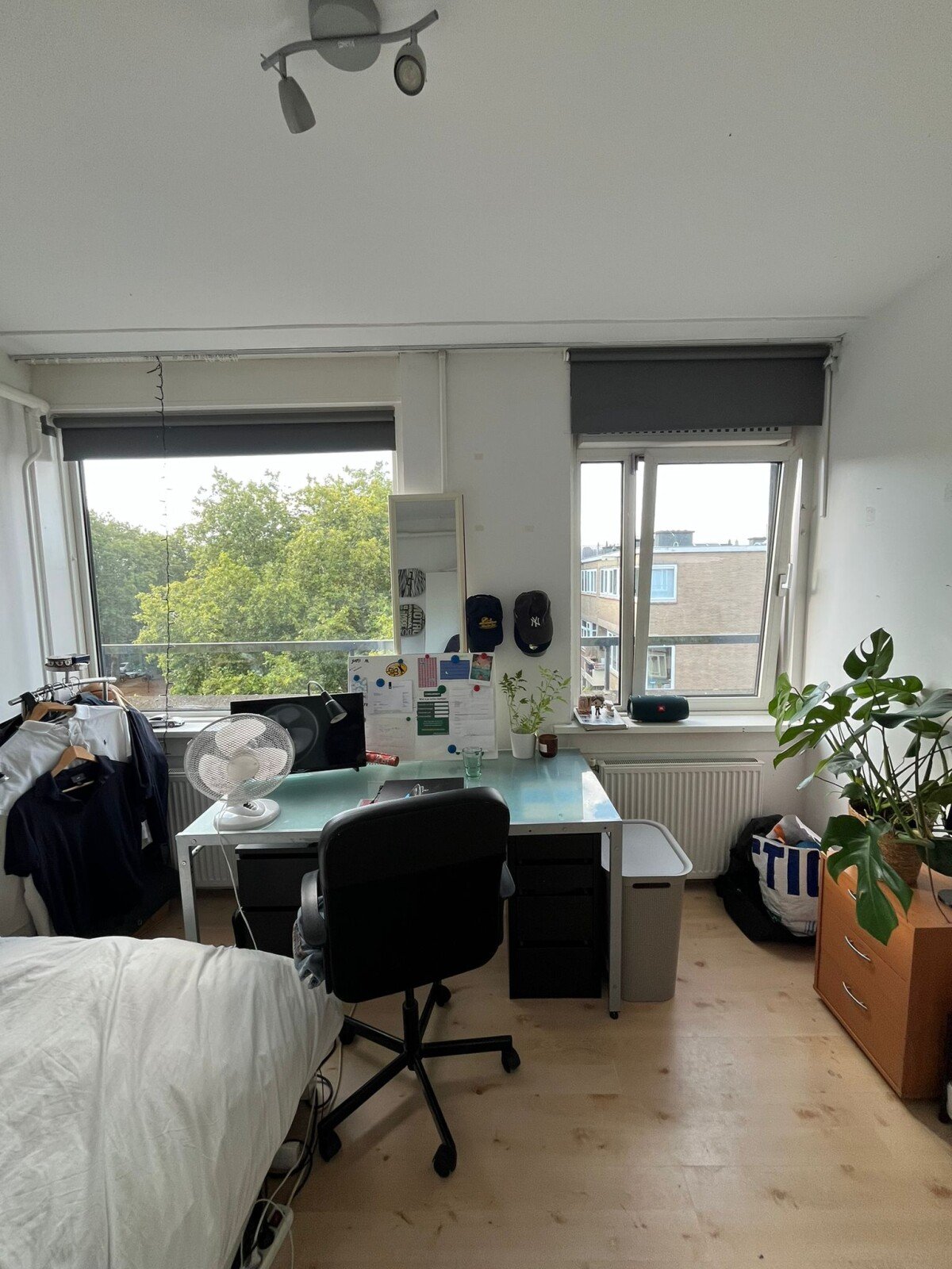 Woning aan de Van der Meydestraat te Rotterdam