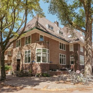 Woning aan de Veronesestraat te Amsterdam