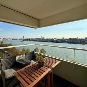 Woning aan de Boompjes te Rotterdam