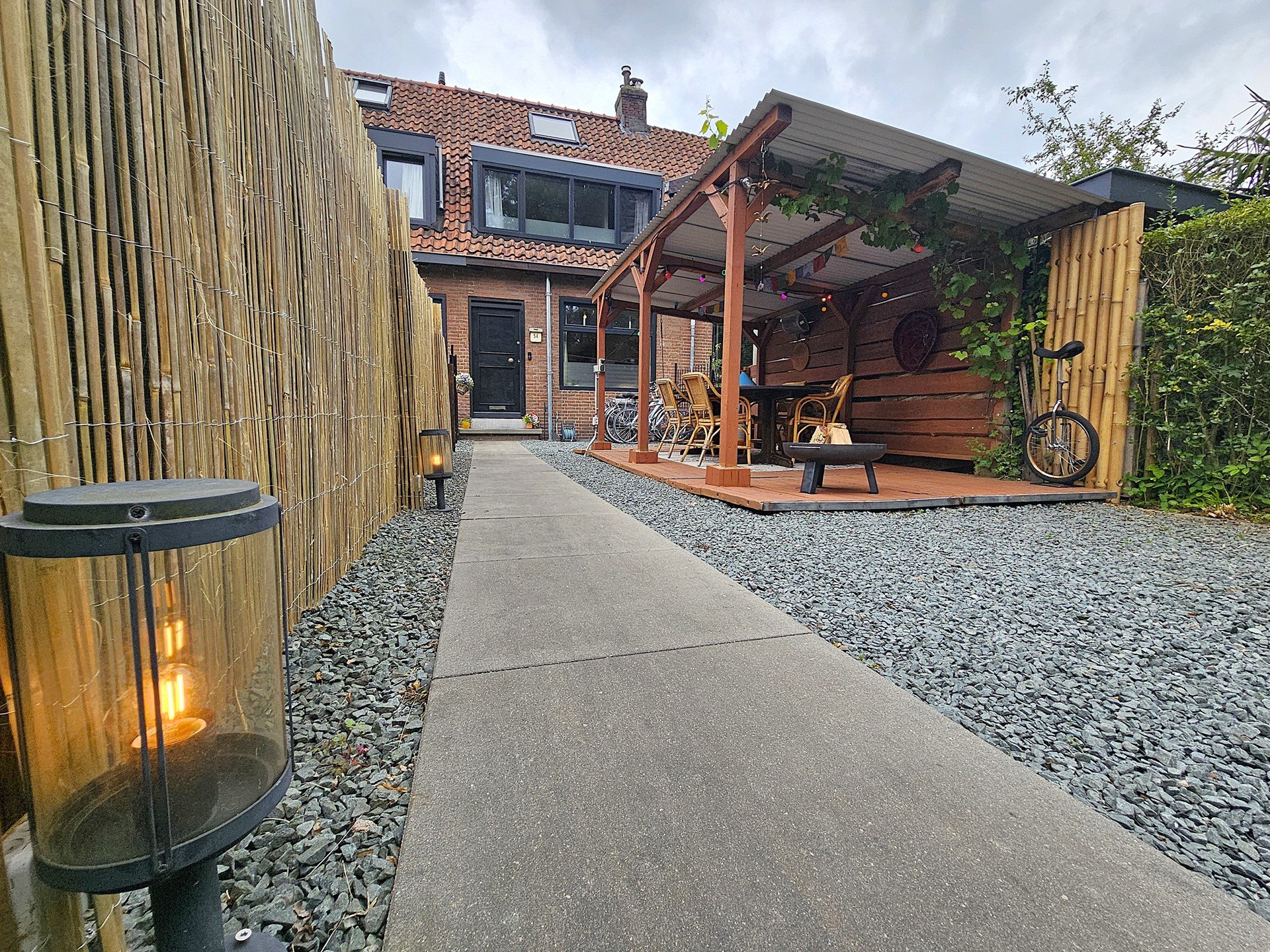 Woning aan de Bovendijk te Rotterdam