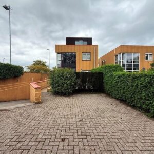 Woning aan de Bovenkerkerweg te Amstelveen