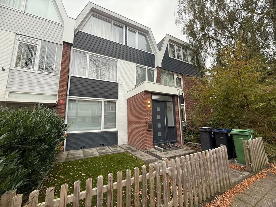 Woning aan de Brantwijk te Amstelveen