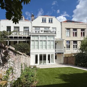 Woning aan de De Ruijterstraat te Den Haag