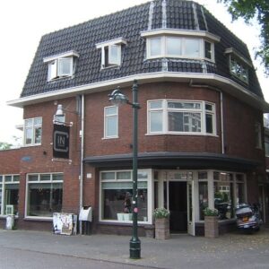 Woning aan de Dr. van Mierlostraat te Breda