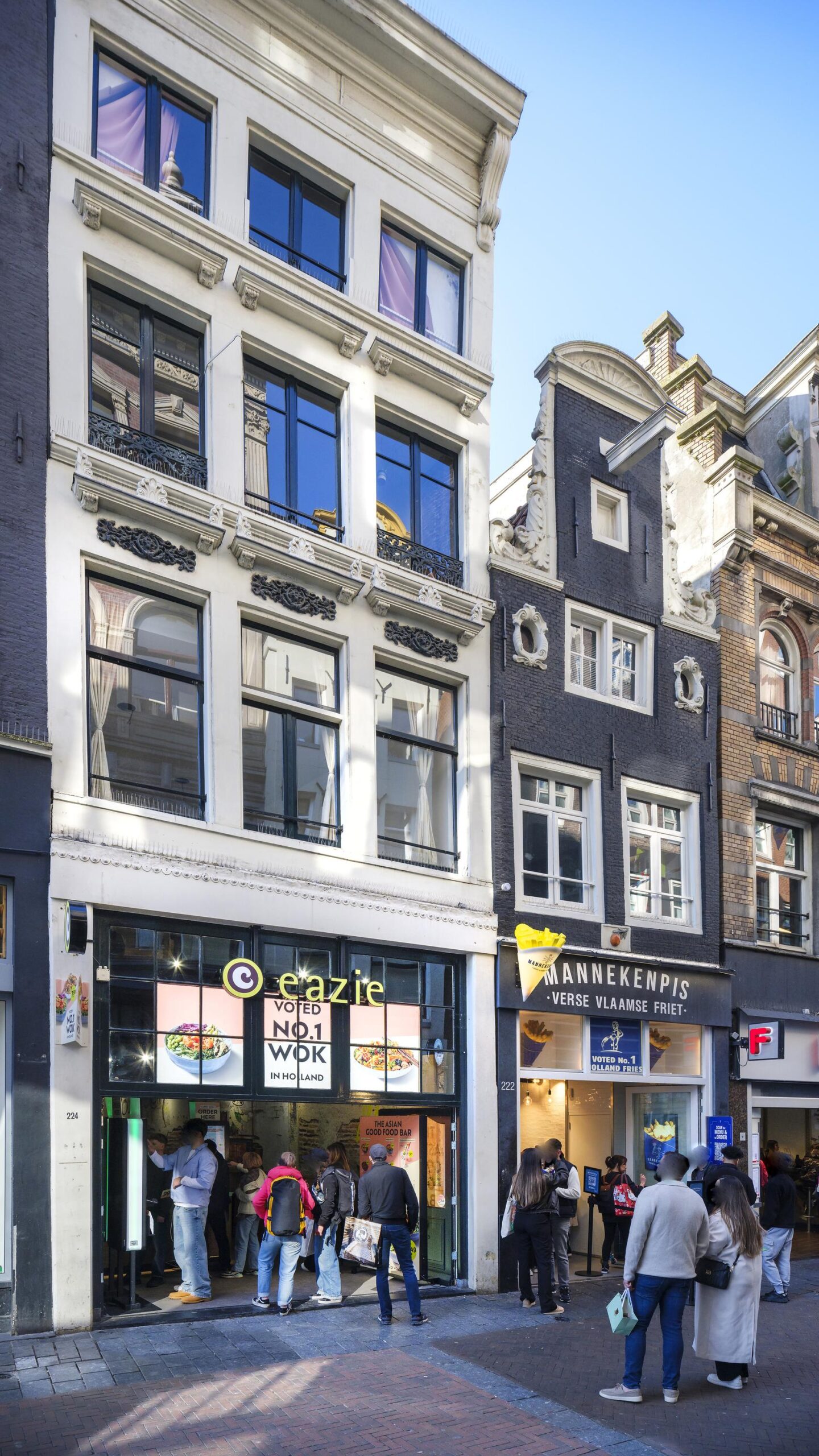 Woning aan de Eggertstraat te Amsterdam