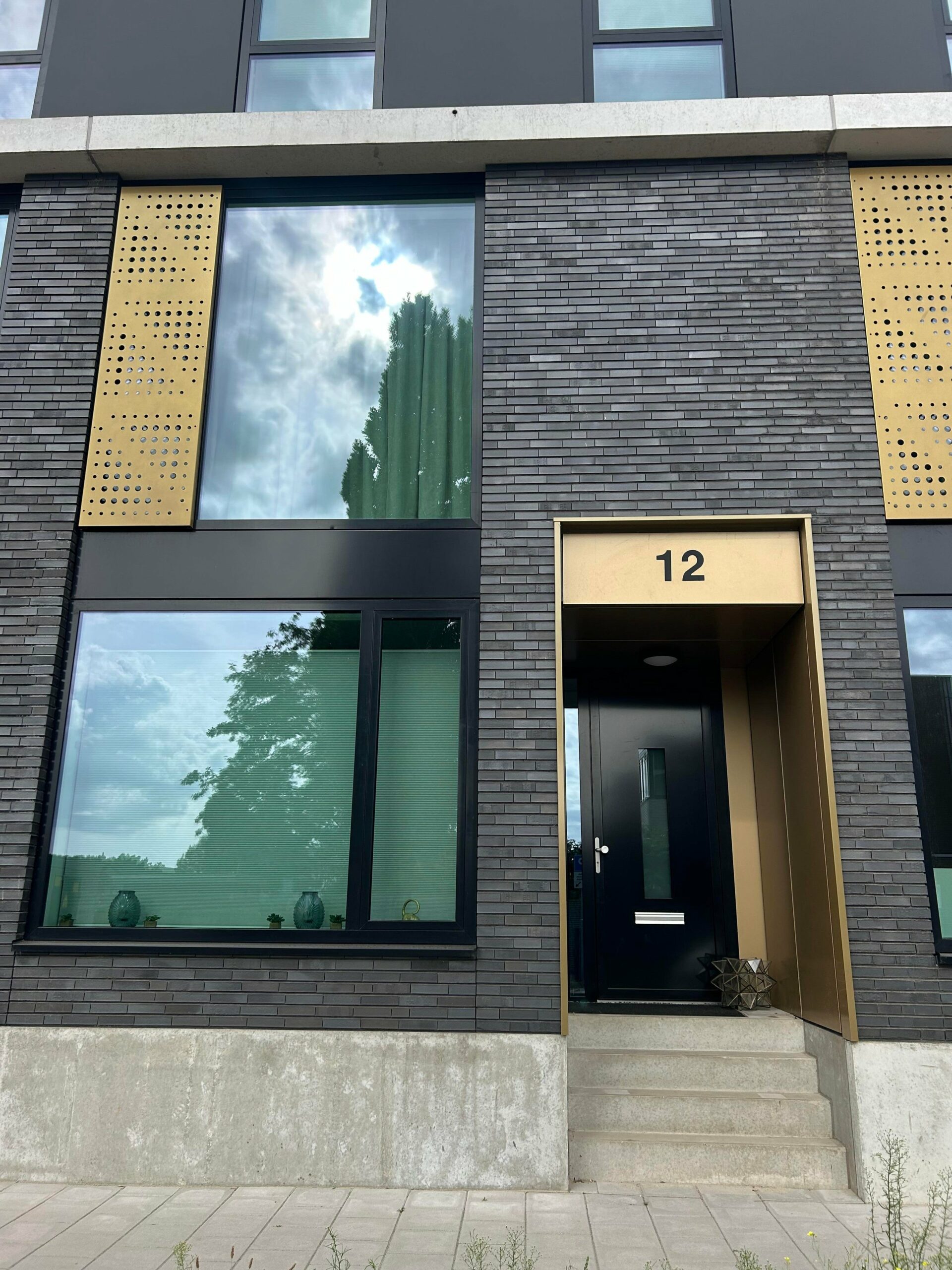 Woning aan de Flying Dutchmanstraat te Rotterdam