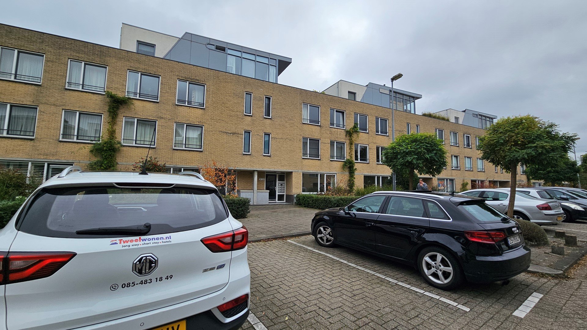 Woning aan de Hermonlaan te Rotterdam