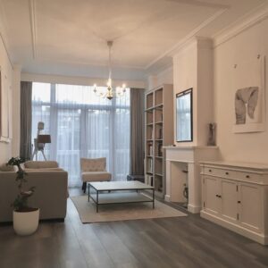 Woning aan de Johannes Camphuijsstraat te Den Haag