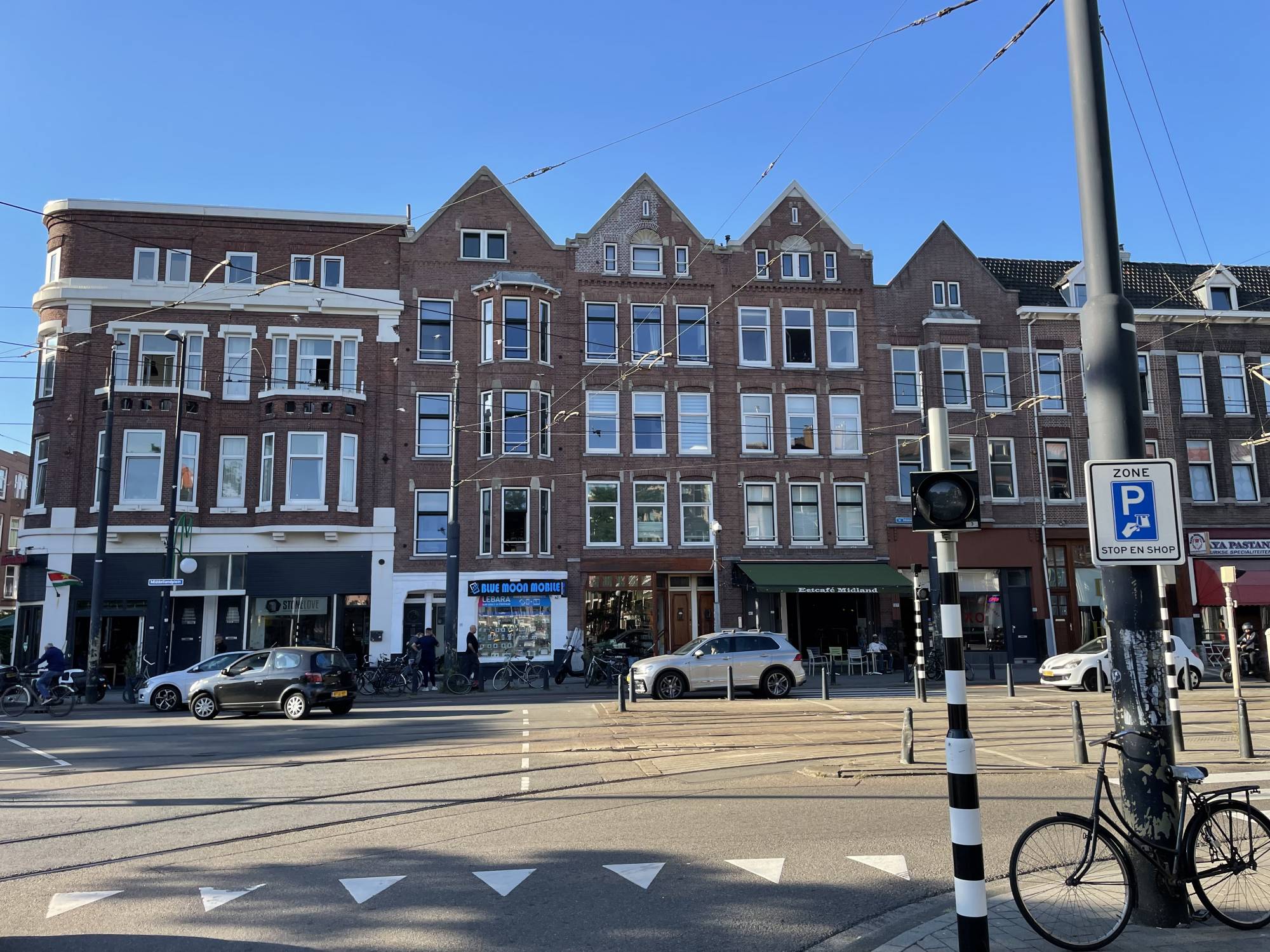 Woning aan de Middellandplein te Rotterdam