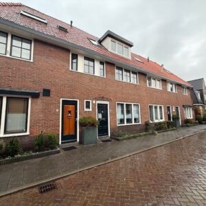 Woning aan de Nieuwe Doelenstraat te Hilversum