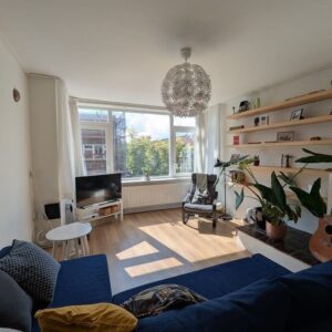 Woning aan de Orteliusstraat te Amsterdam