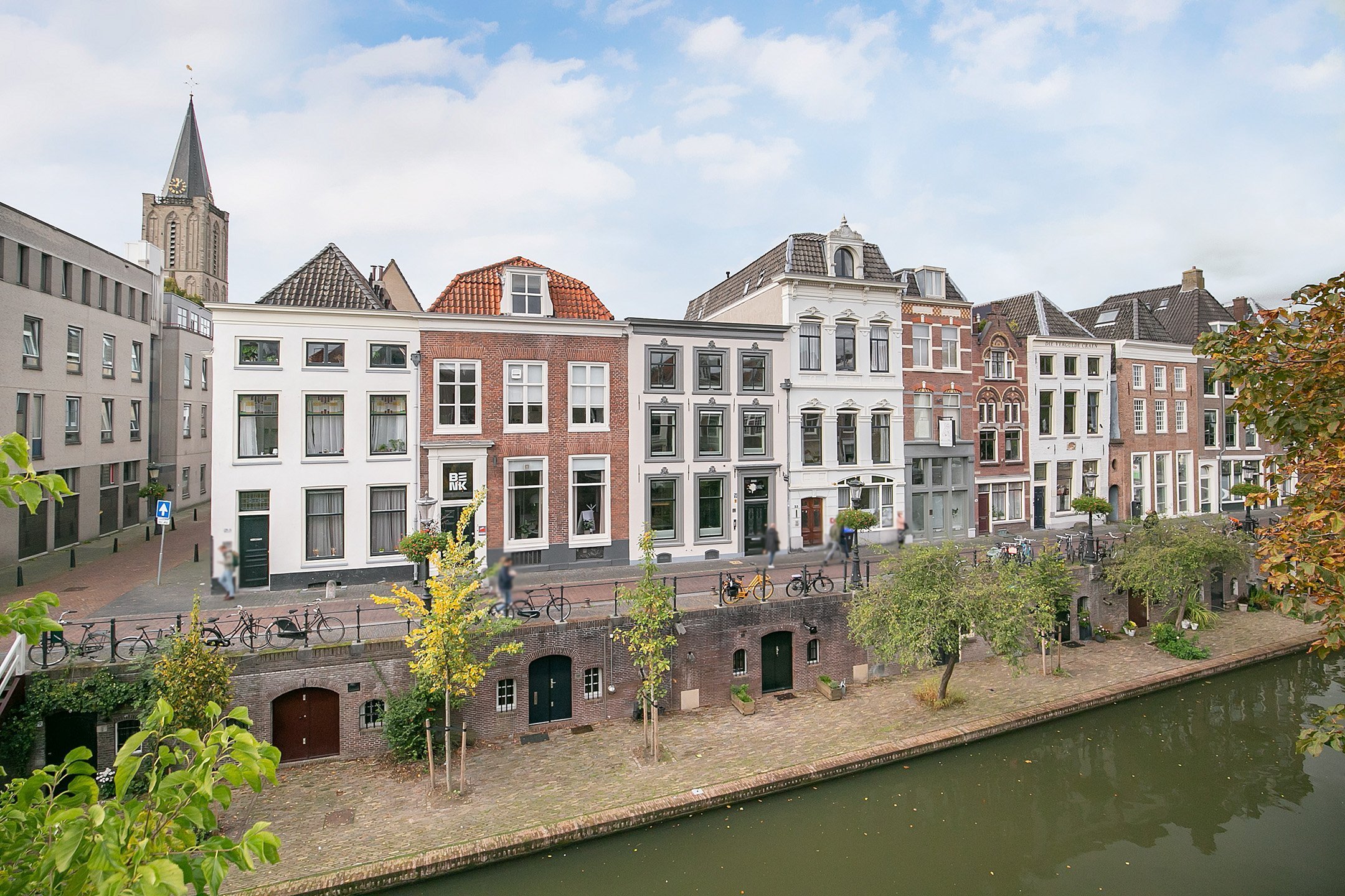 Woning aan de Oudegracht te Utrecht
