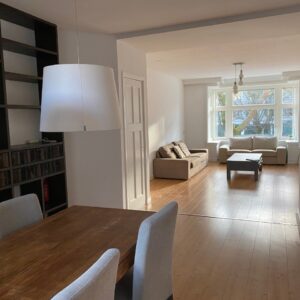 Woning aan de President Kennedylaan te Amsterdam