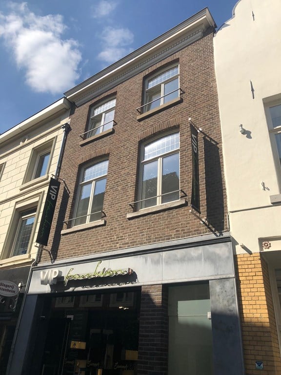 Woning aan de Schoenmakersstraat te Roermond