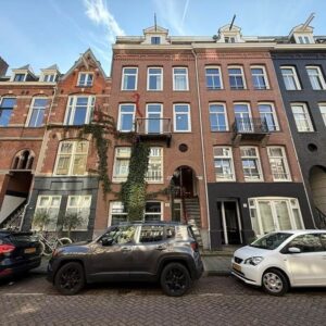 Woning aan de Tweede Jan Steenstraat te Amsterdam