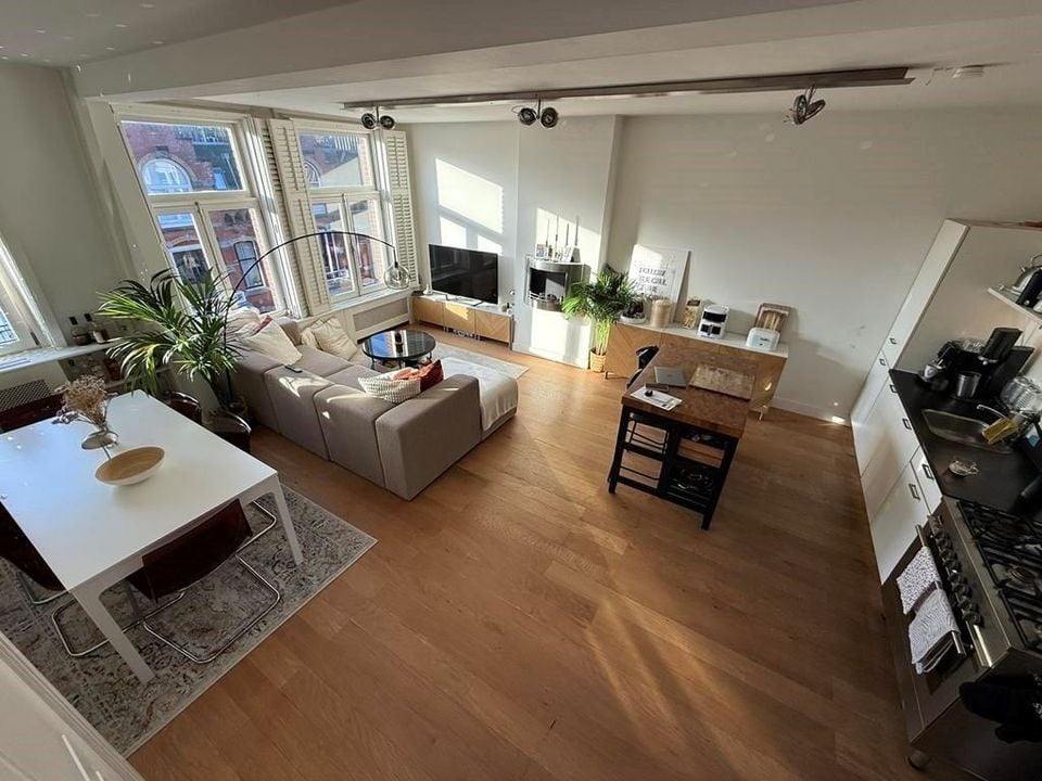 Woning aan de Valeriusstraat te Amsterdam