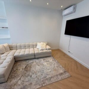 Woning aan de Van Woustraat te Amsterdam