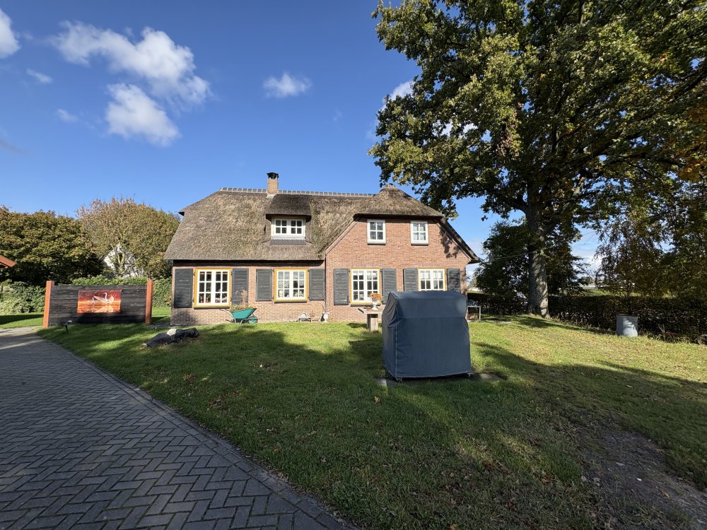 Woning aan de Vaste Belterweg te Belt-Schutsloot