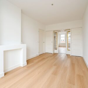 Woning aan de Westduinweg te Den Haag