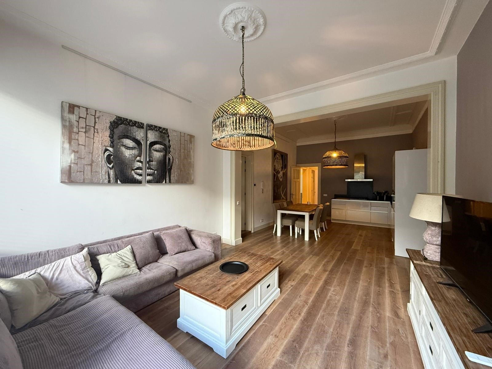 Woning aan de 's-Gravendijkwal te Rotterdam