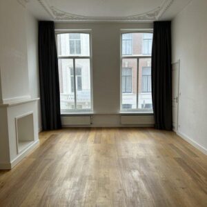 Woning aan de van de Spiegelstraat te Den Haag