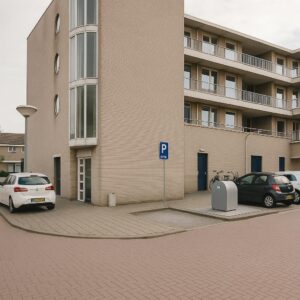 Woning aan de Brink te Amstelveen
