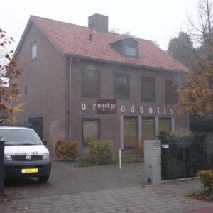 Woning aan de Burgemeester van Hooffln te Veldhoven