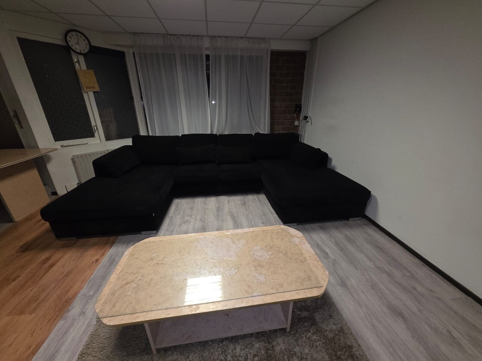 Woning aan de Goudseplein te Rotterdam