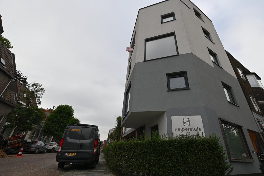 Woning aan de Helper Westsingel te Groningen