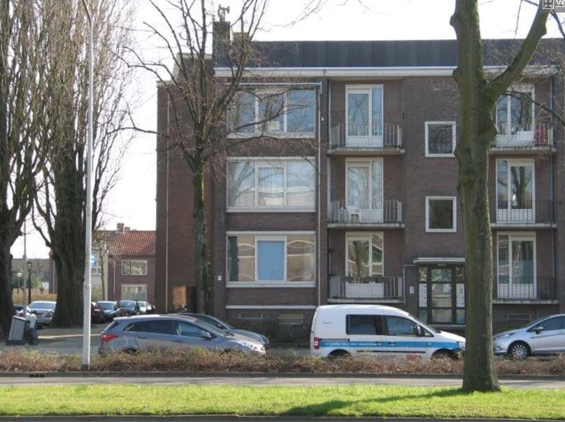 Woning aan de Karel de Grotelaan te Eindhoven