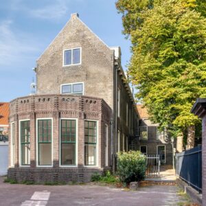 Woning aan de Lindenhof te Schiedam