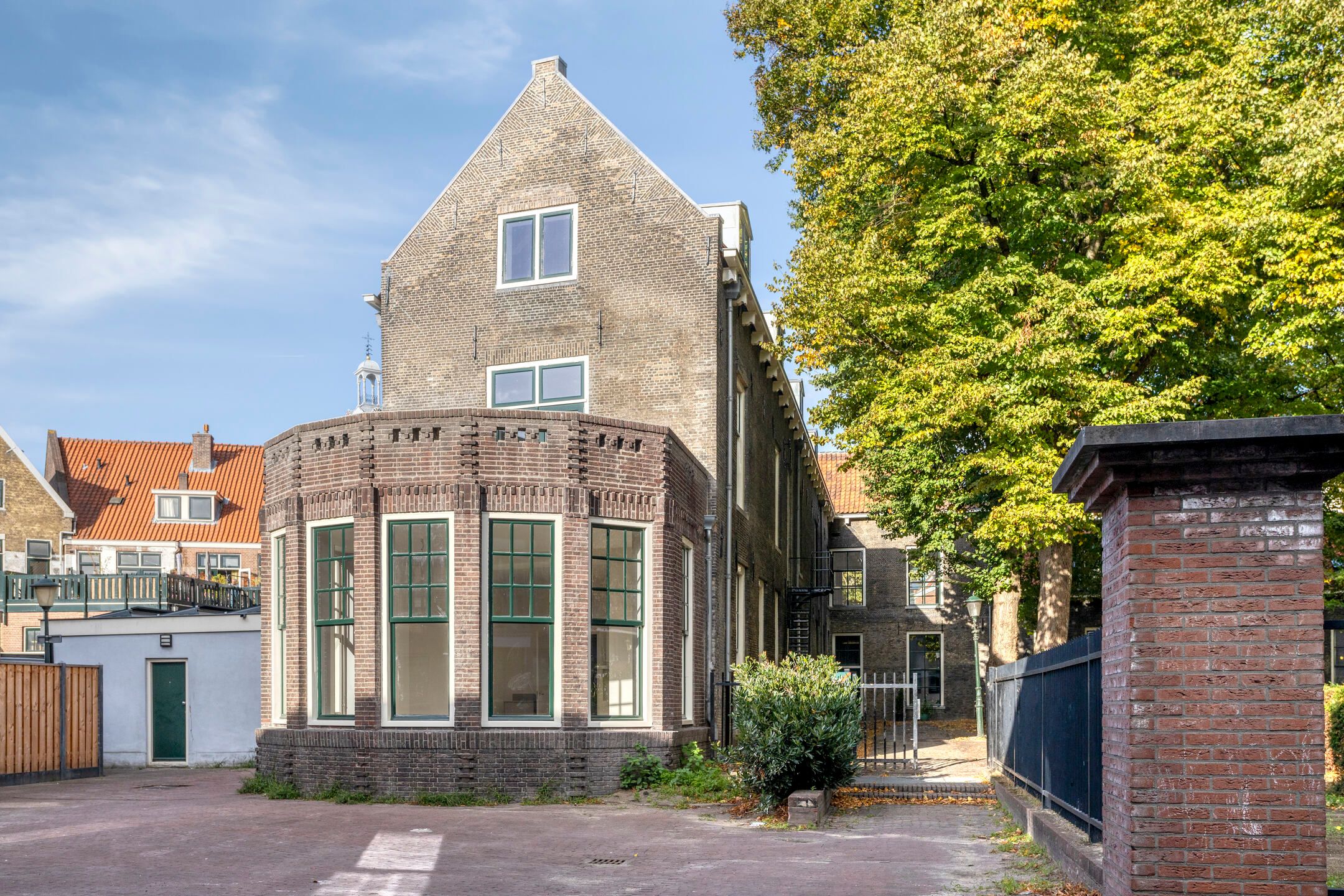 Woning aan de Lindenhof te Schiedam