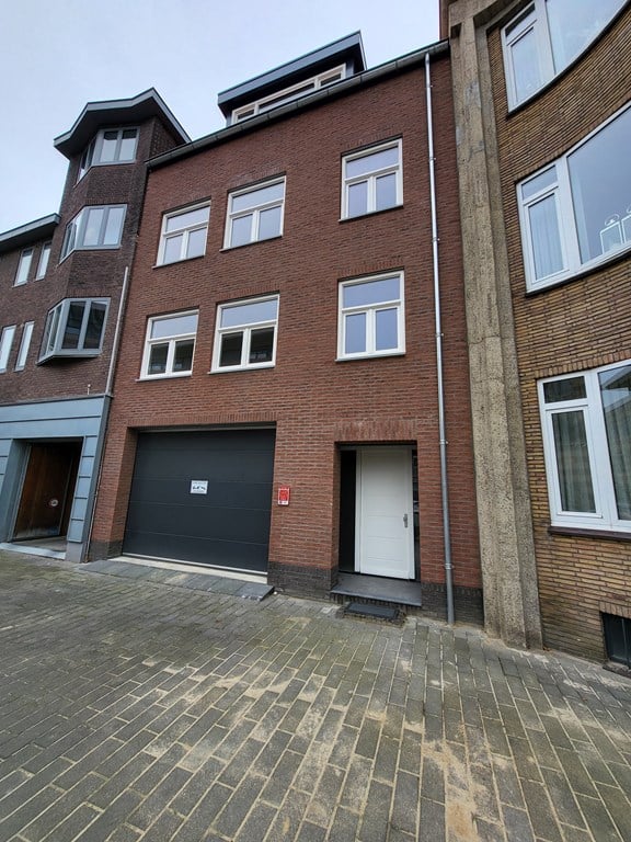 Woning aan de Markt te Geleen