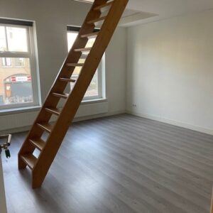 Woning aan de Nieuwe Beestenmarkt te Leiden