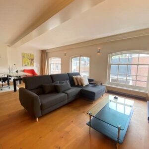 Woning aan de Rapenburg te Amsterdam