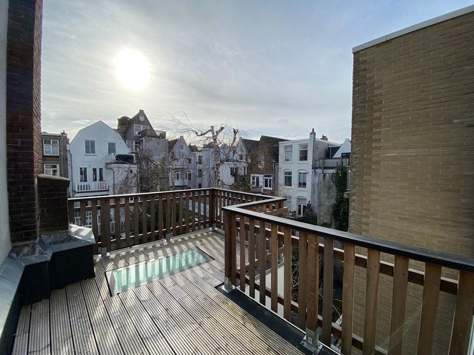 Woning aan de Rozenstraat te Amsterdam