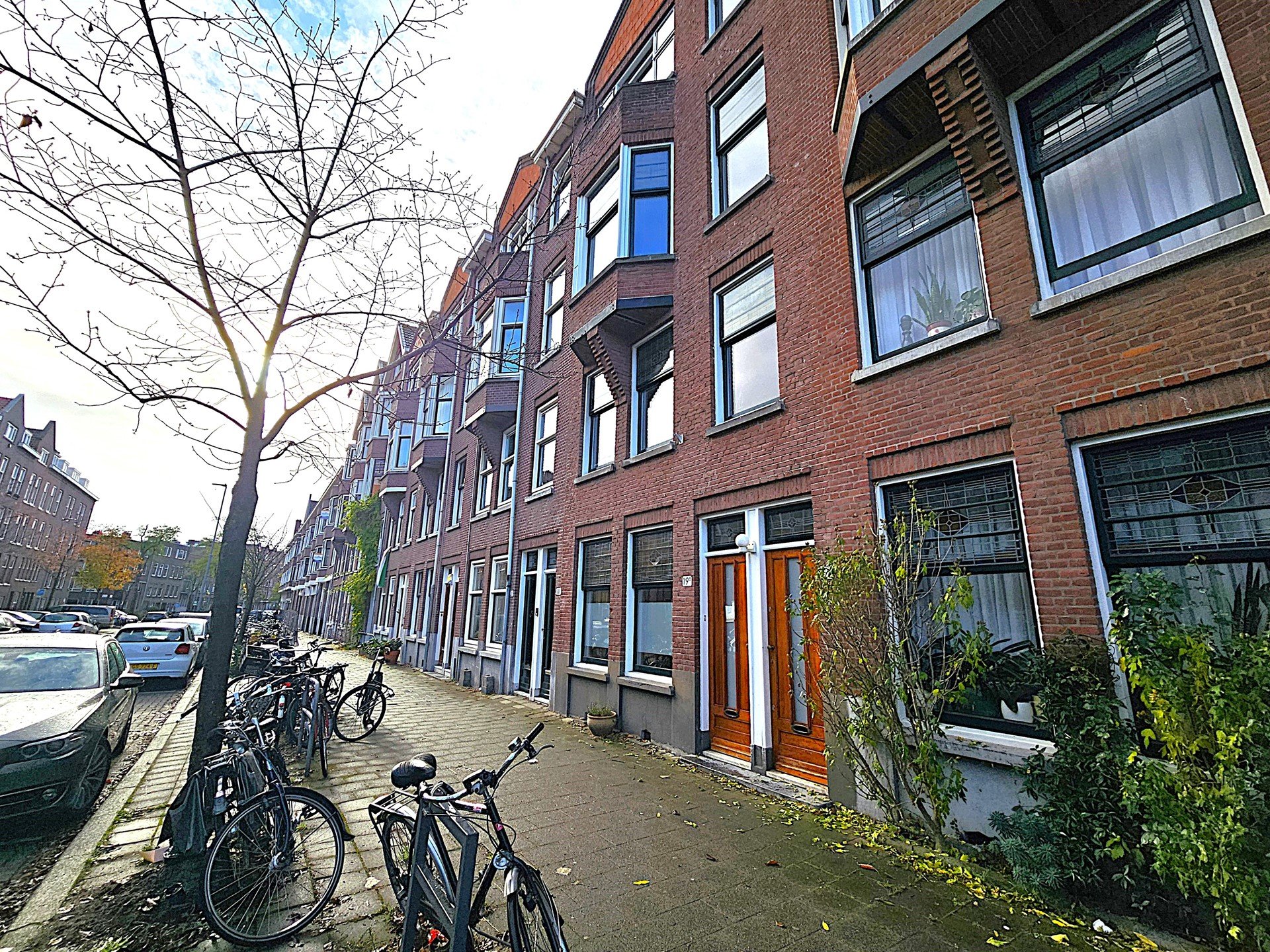 Woning aan de Samuel Mullerstraat te Rotterdam