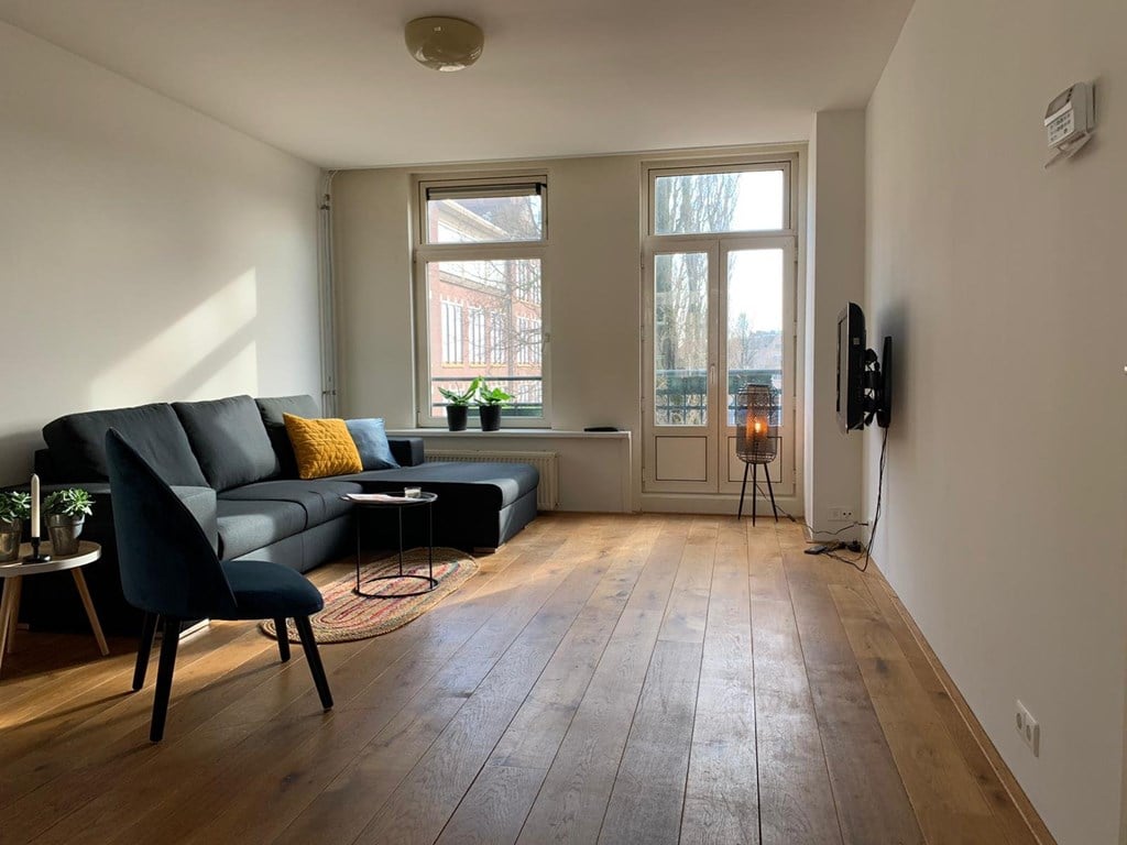 Woning aan de Timorplein te Amsterdam