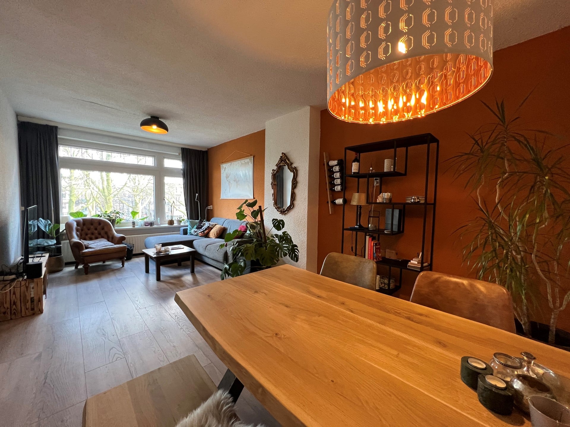 Woning aan de Baljuwplein te Rotterdam