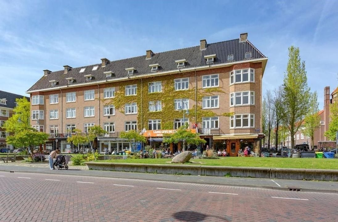 Woning aan de Dintelstraat te Amsterdam